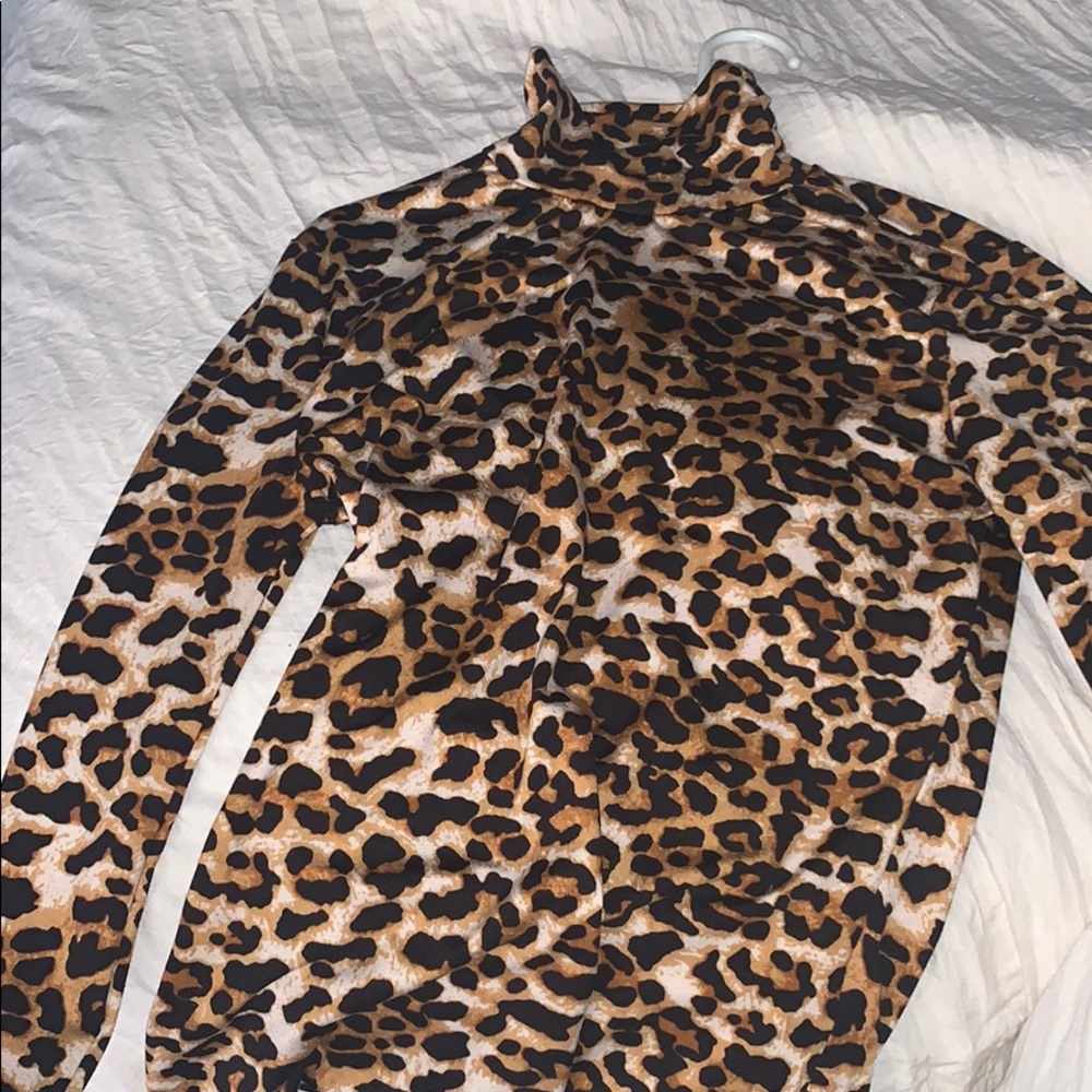 Cheetah print top